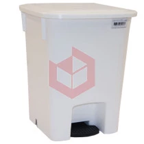 Lixeira com pedal 15l branca Bralimpia CP1SBR