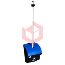 Pá profissional com tampa e cabo Bralimpia PP502