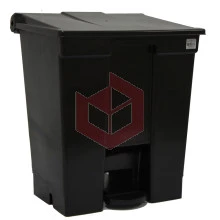 Lixeira com pedal 30l preta Bralimpia CP3SPR