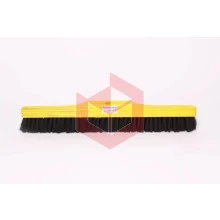 Vassoura cerlon madeira 60cm com cabo Perovinha